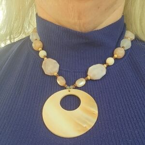 Handcrafted Beige Shell Pendant Necklace - Women Jewelry